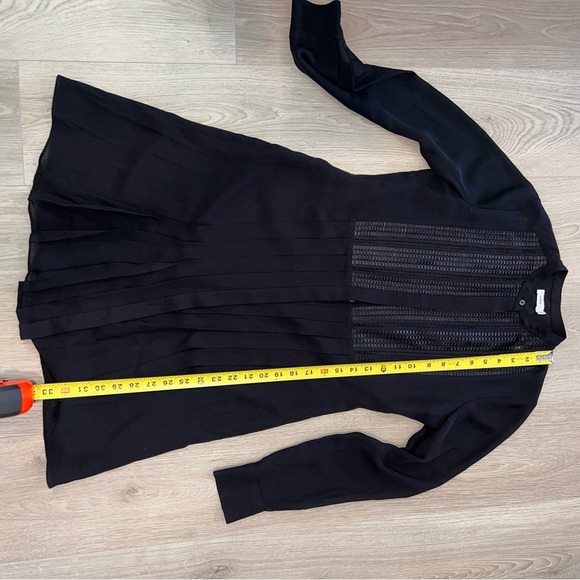 Vince Black Long Sleeve Dress with Textured Detail - Picture 4 of 6